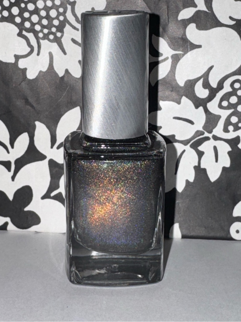 Color Club Polish-Beyond - Picture 3 of 4